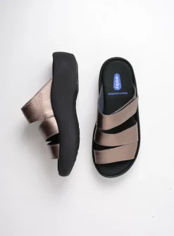 Slippers<Wolky Aporia - brons leer bronsleer