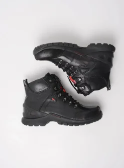 Hoge Veterschoenen|Wandelschoenen<Wolky City Tracker WP - zwart leer zwartleer