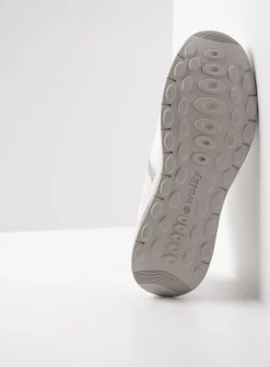 Lage Veterschoenen|Wandelschoenen<Wolky Comrie - wit/zilver combi leer wit/zilvercombileer