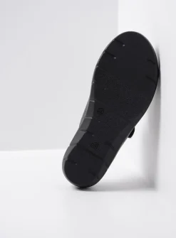 Slippers<Wolky Cyprus - zwart leer zwartleer
