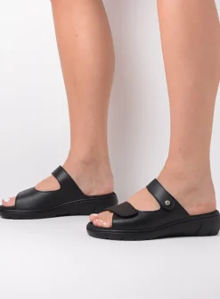 Slippers<Wolky Cyprus - zwart leer zwartleer