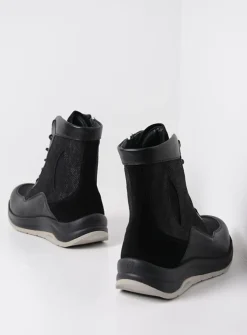 Hoge Veterschoenen|Veterlaarzen<Wolky Ellon S2F - zwart combi stretchleer zwartcombistretchleer