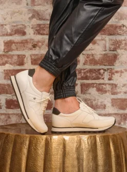 Lage Veterschoenen|Wandelschoenen<Wolky e-Walk - wit combi leer witcombileer