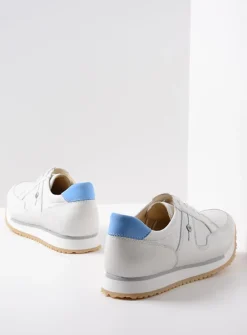 Lage Veterschoenen|Wandelschoenen<Wolky e-Walk - wit/blauw leer wit/blauwleer