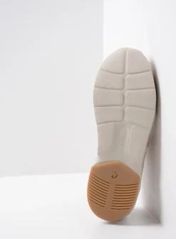 Lage Veterschoenen|Wandelschoenen<Wolky Galena - beige nubuck beigenubuck