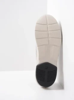 Lage Veterschoenen|Wandelschoenen<Wolky Galena - lichtgrijs nubuck lichtgrijsnubuck