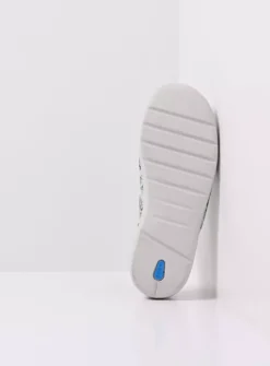 Slippers|Klompen<Wolky Holland DB - gebroken wit/groen nubuck gebrokenwit/groennubuck