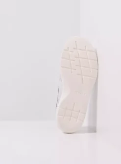 Lage Veterschoenen|Sneakers<Wolky Impact S2F - wit/gebroken combi stretch leer wit/gebrokencombistretchleer