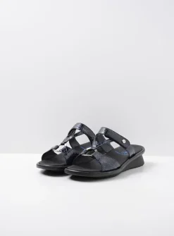 Slippers<Wolky Isa - blauw crocolook lakleer blauwcrocolooklakleer