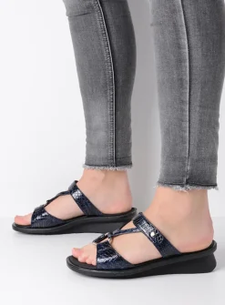 Slippers<Wolky Isa - blauw crocolook lakleer blauwcrocolooklakleer