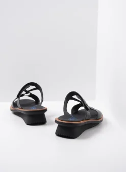 Slippers<Wolky Isa - zwart leer zwartleer