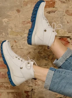 Hoge Veterschoenen<Wolky Jump Summer - wit/blauw leer wit/blauwleer