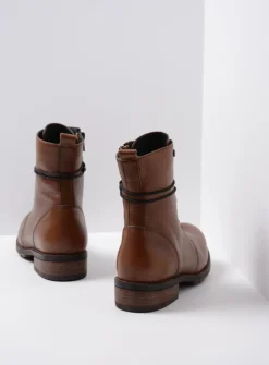 Veterlaarzen|Halfhoge Laarzen<Wolky Murray - cognac leer cognacleer