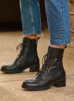 Veterlaarzen|Halfhoge Laarzen<Wolky Rimbley - zwart leer zwartleer