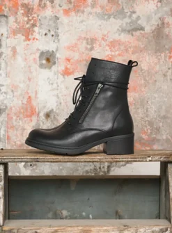 Veterlaarzen|Halfhoge Laarzen<Wolky Rimbley - zwart leer zwartleer