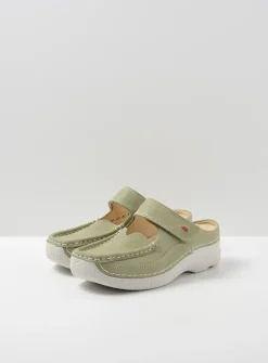 Slippers|Klompen<Wolky Roll Slipper - lichtgroen nubuck lichtgroennubuck