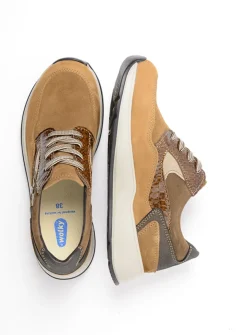 Lage Veterschoenen|Wandelschoenen<Wolky Sappho - cognac combi leer cognaccombileer