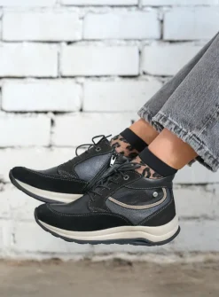 Hoge Veterschoenen|Wandelschoenen<Wolky Scone - zwart combi leer zwartcombileer