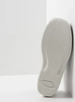 Lage Veterschoenen<Wolky Seamy Shoe - lichtgrijs nubuck lichtgrijsnubuck