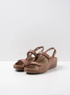 Sandalen<Wolky Shallow - middenbruin leer middenbruinleer