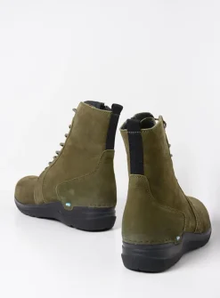 Hoge Veterschoenen|Veterlaarzen<Wolky Viper HV - pesto groen nubuck pestogroennubuck