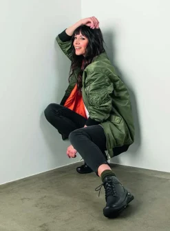 Hoge Veterschoenen|Wandelschoenen<Wolky Whynot - zwart leer zwartleer