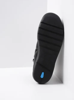 Hoge Veterschoenen|Wandelschoenen<Wolky Whynot - zwart nubuck zwartnubuck
