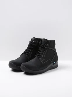 Hoge Veterschoenen|Wandelschoenen<Wolky Whynot HV - zwart nubuck zwartnubuck